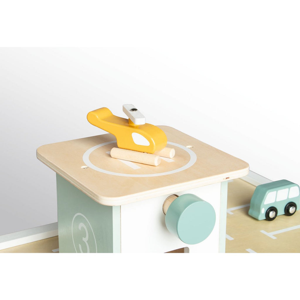 Houten garage incl. accessoires