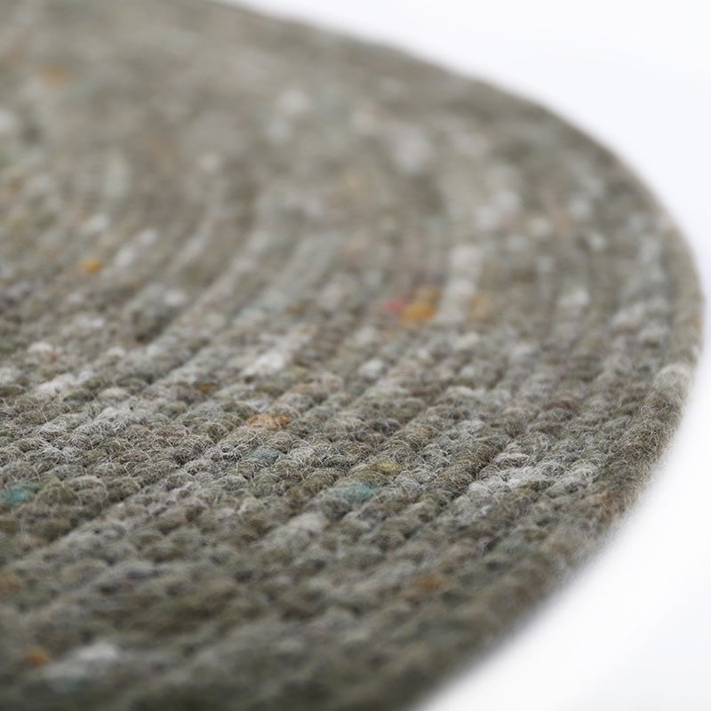 NEETHU OLIVE M vilten wollen vloerkleed