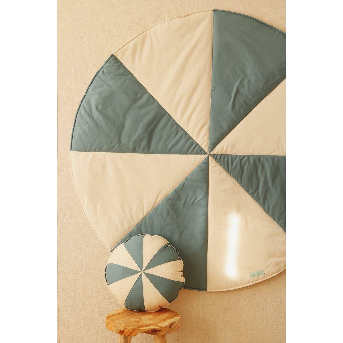 Moi Mili Ronde Speelmat Candy – Blauw