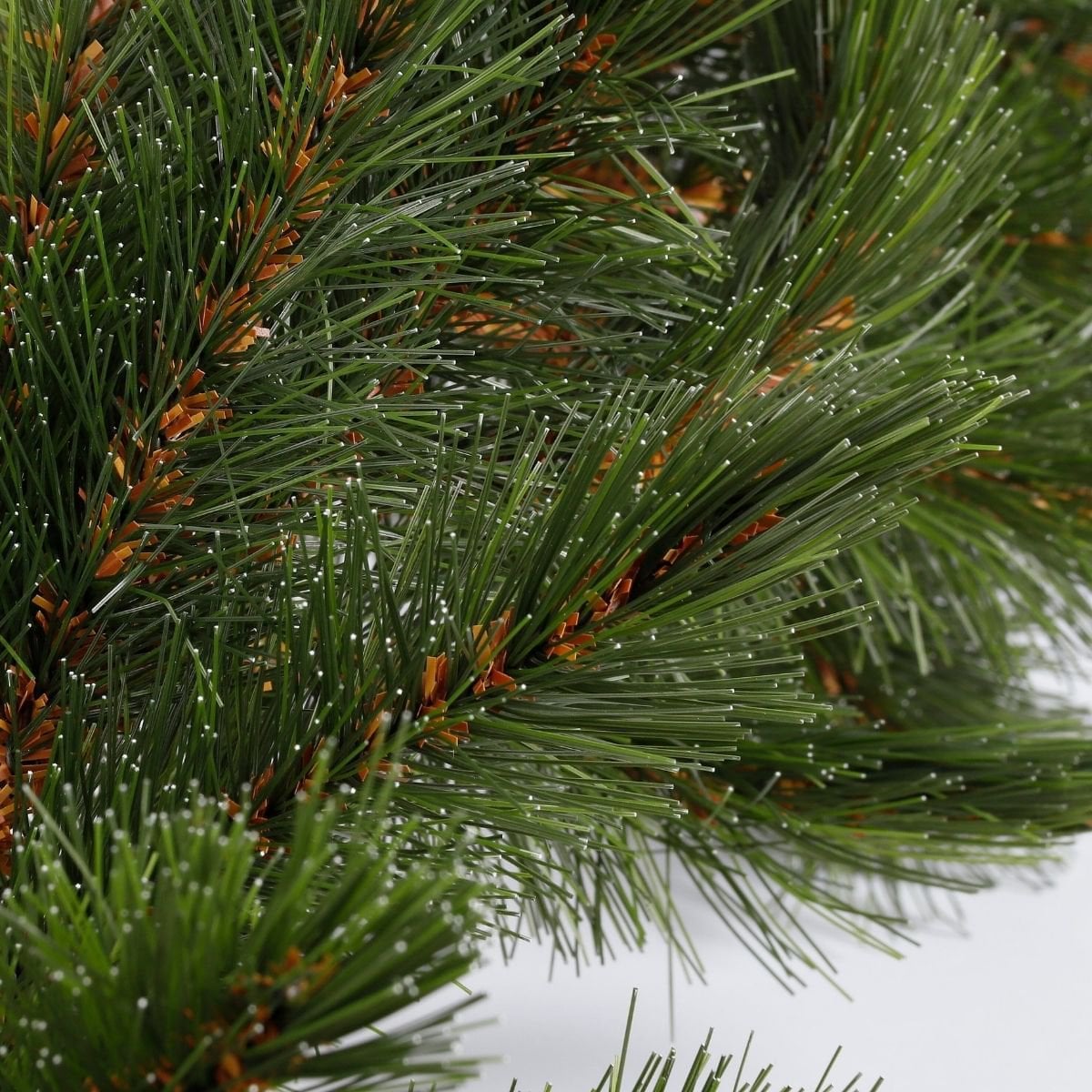 Triumph Tree Forest Frosted Kerstguirlande – 180 cm