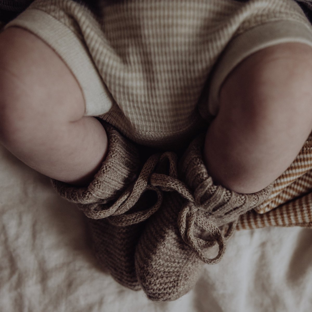 Wollen gebreide babyslofjes - Haver
