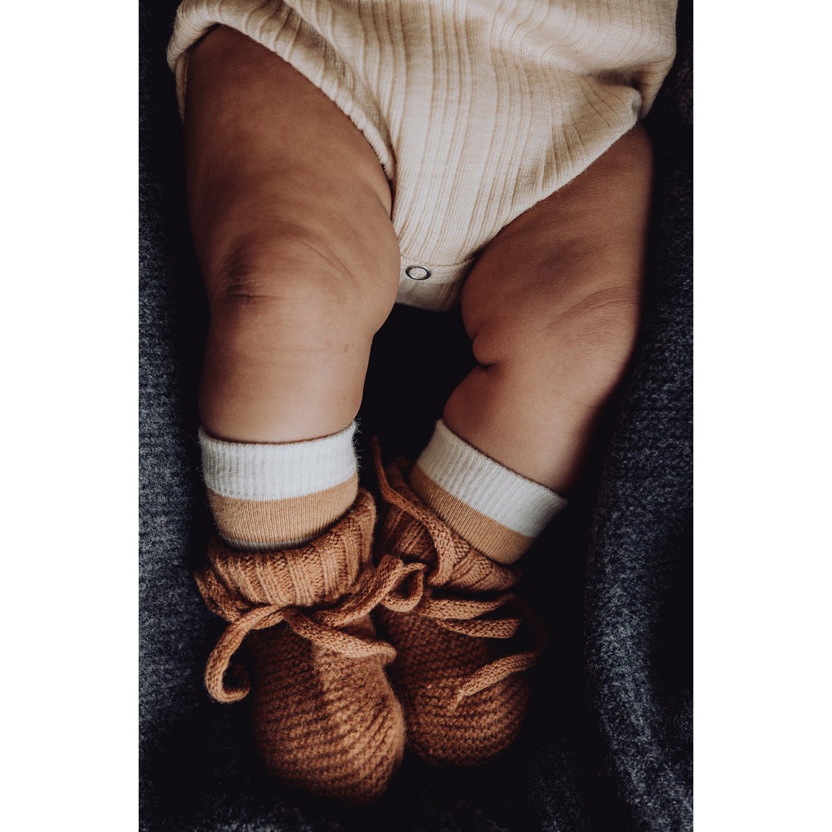 Wollen gebreide babyslofjes - Fawn