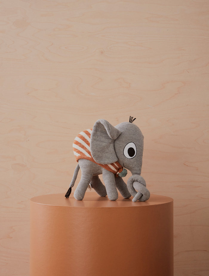 Henry the Elephant knuffel