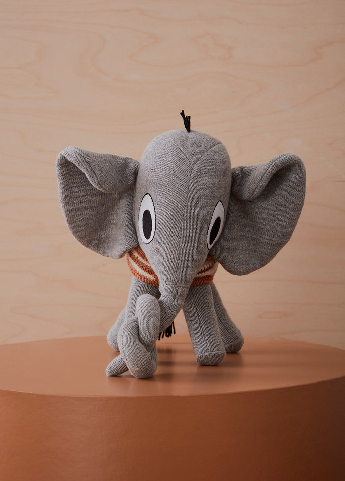 Henry the Elephant knuffel
