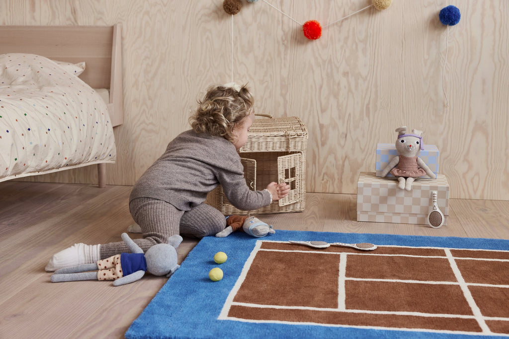 Nuni Mouse Tennis Doll