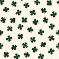 Behangstaal Meet me at the Wall - Lucky Clover - Green - Joëlle Wehkamp