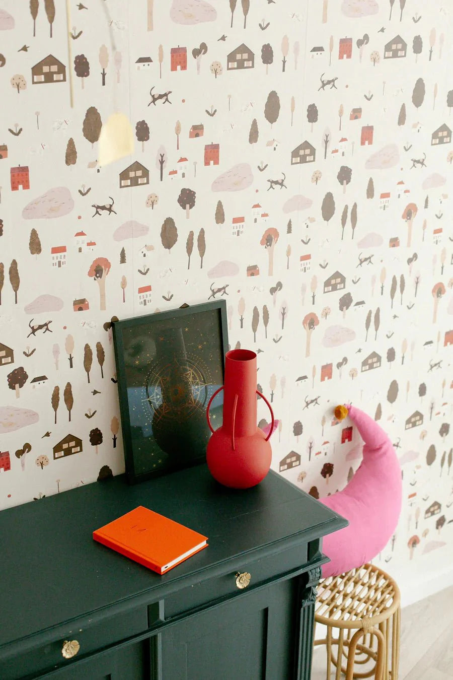 Behangstaal Meet Me at the Wall - Village Sand - Lotte Dirks