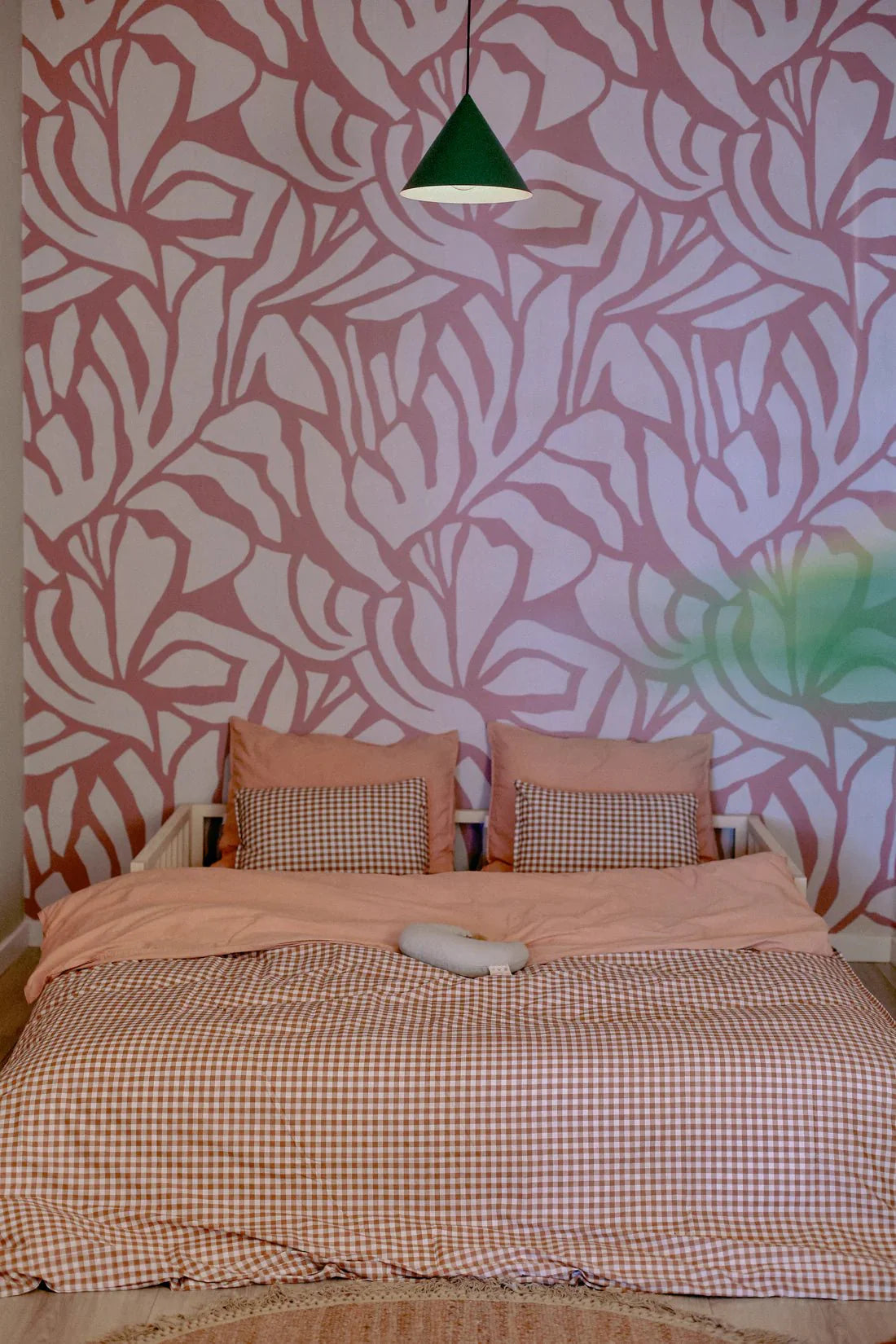 Behangstaal Meet Me at the Wall - Flow Mauve - Sabine van Vessem