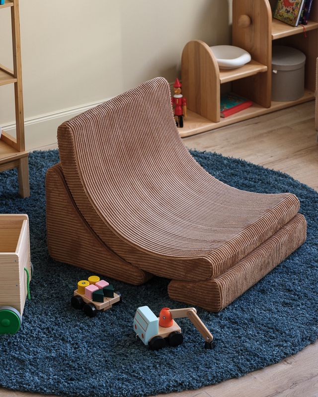 Wigiwama Moon Chair Brown