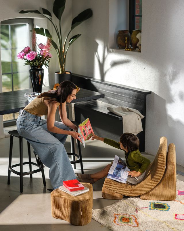 Wigiwama Moon Chair Brown