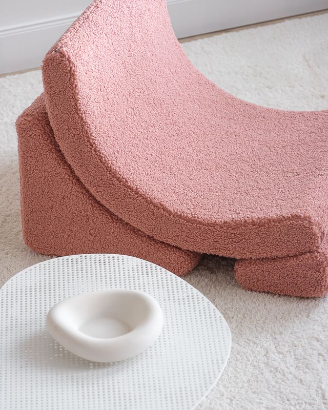 Wigiwama Moon Chair - Pink