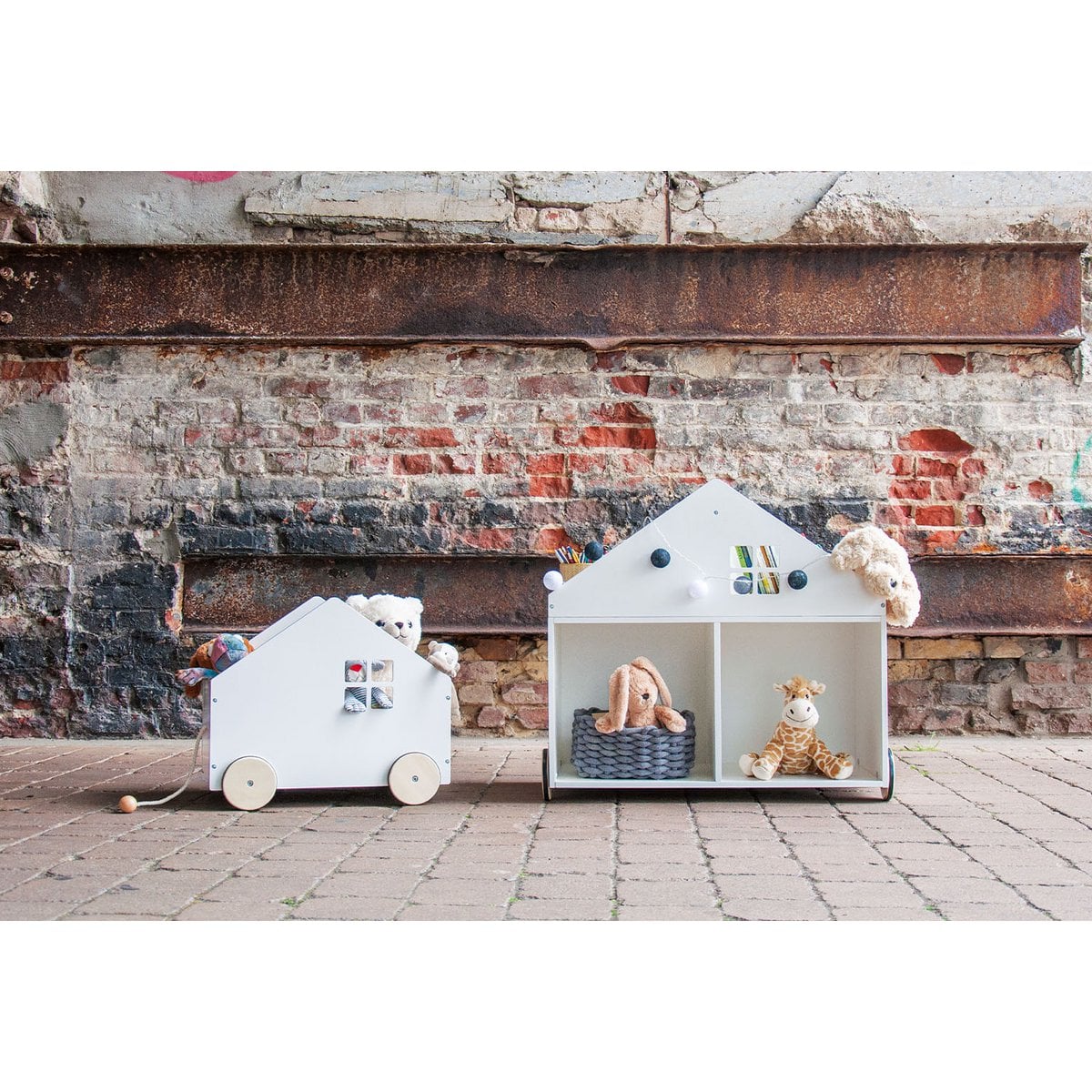 Houten boekenkast huis
