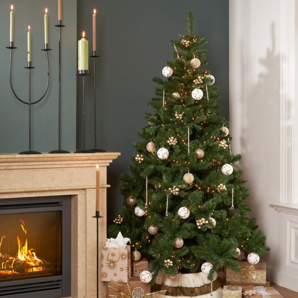 Triumph Tree Forrester Kunstkerstboom – 215 cm