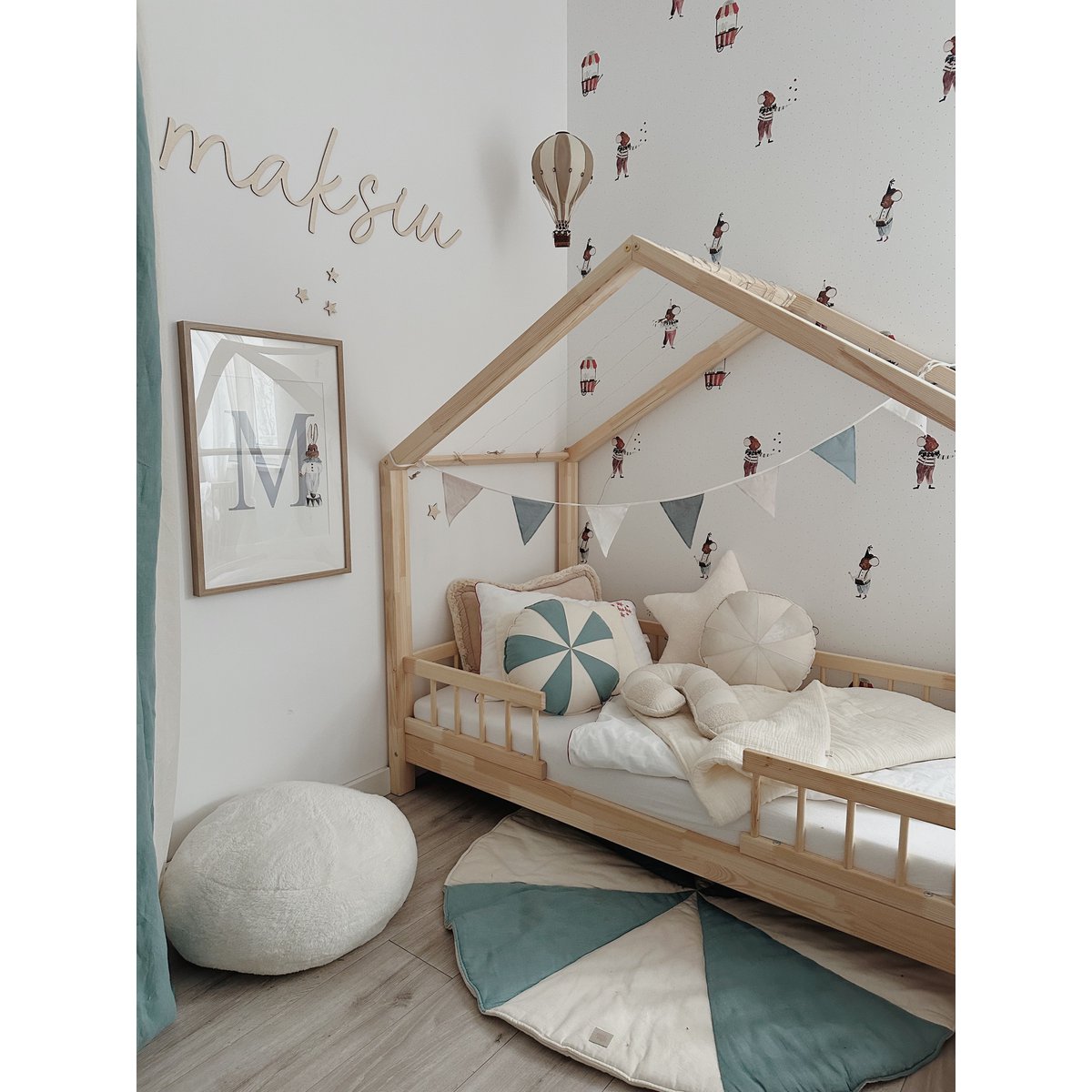 Moi Mili Bouclé Sierkussen Candycane – Wit lam